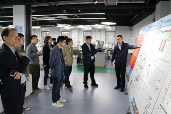 新加坡国立大学理学院代表团访问怀柔科学城 共商国际科技人才合作新机遇1