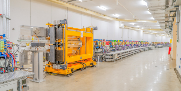 储存环七弯铁消色散结构单元 储存环七弯铁消色散结构单元