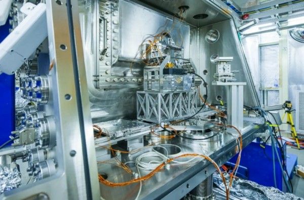 20251020_095059_012 20251020_095059_012