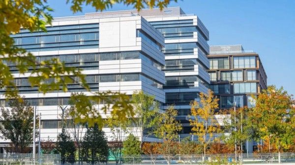 20251029_103631_018 20251029_103631_018