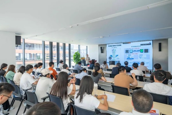 “2025年怀柔科学城卓越工程师培养计划第一期电镜工程师培训”在怀柔科学城成功举行