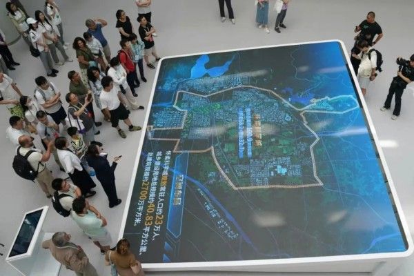 国际基础科学大会期间，科学家“走进怀柔”感受发展魅力