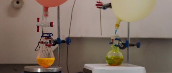 活细胞染料成像是多模态跨尺度生物医学成像设施早研成果之一，为细胞生物学和代谢研究提供全新工具。